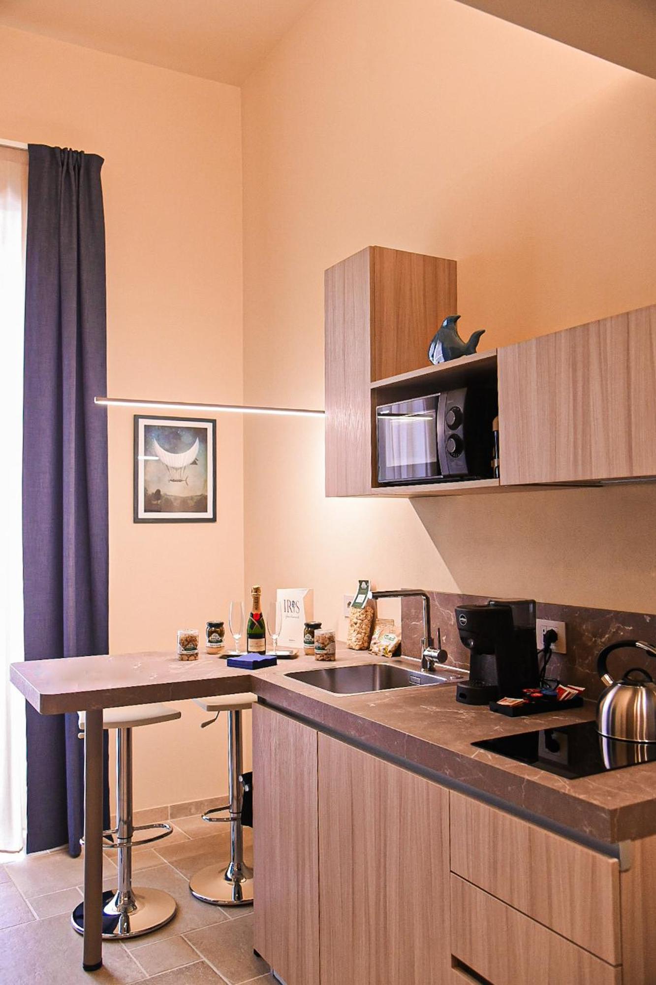 Iris Apartments Monopoli Exterior photo