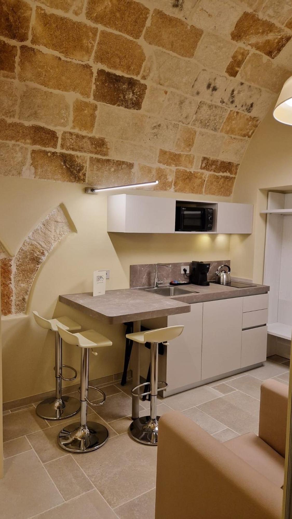 Iris Apartments Monopoli Exterior photo