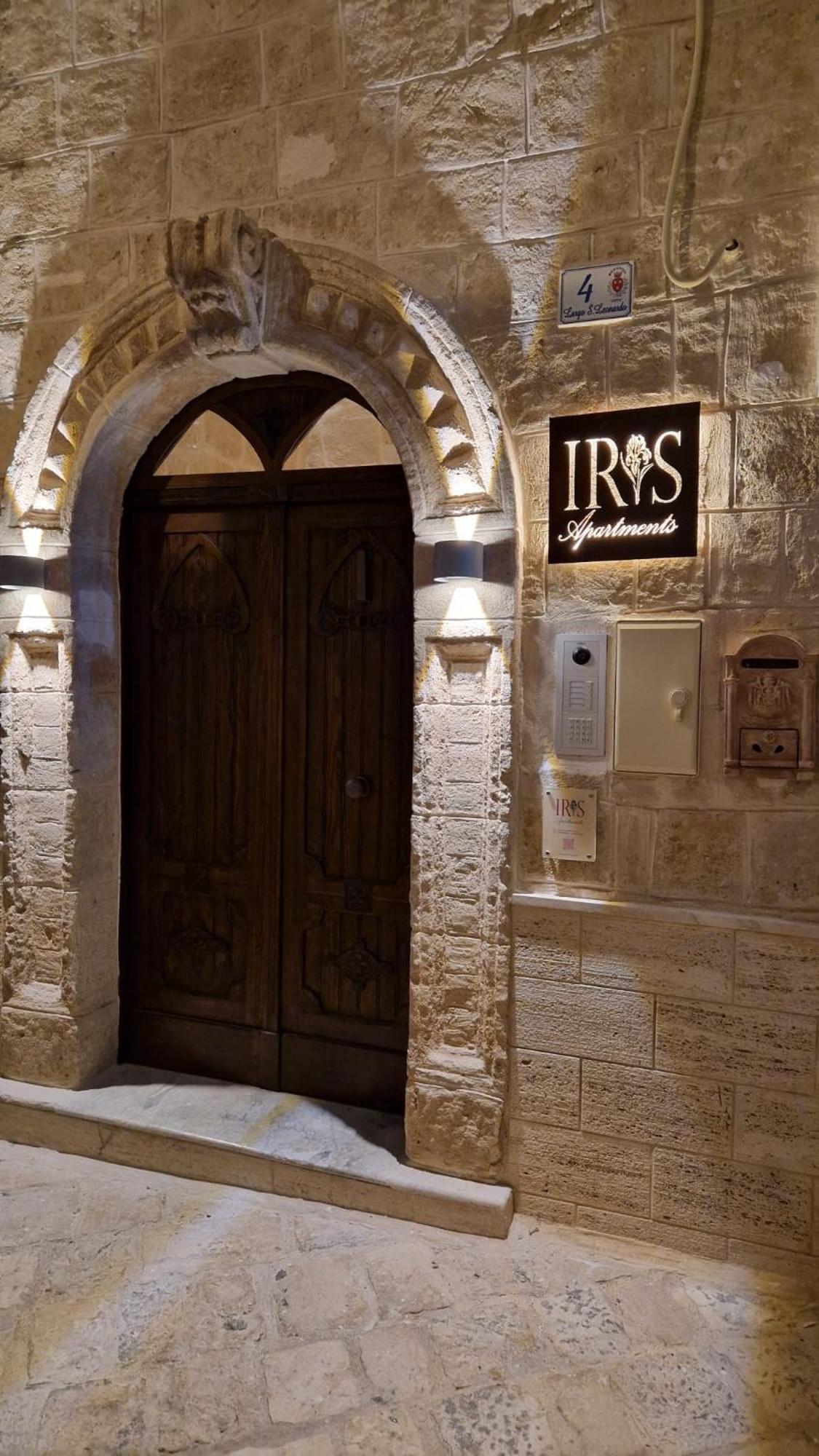 Iris Apartments Monopoli Exterior photo